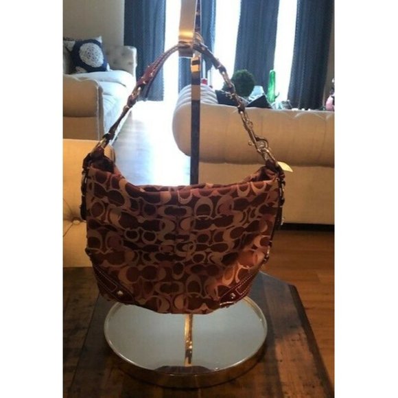 NWT $348 MAROON PATENT LEATHER COACH CARLY SIGNATURE HANDBAG BRAND NEW RARE FIND - Picture 3 of 7
